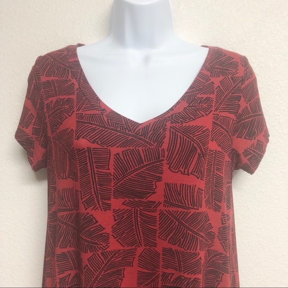 A Line Hawai’i Banana Leaf Dress - Picture 3 of 5